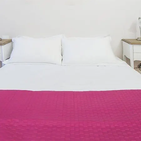 La Maison D'art Pantheon Hotel