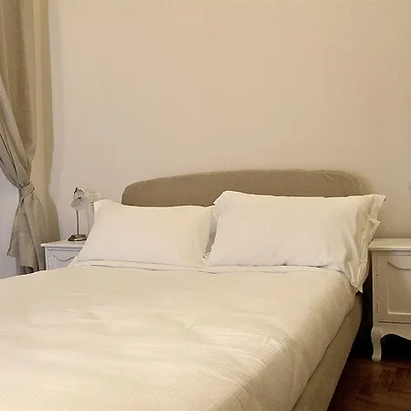La Maison D'art Pantheon Hotel