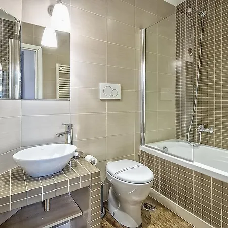 La Maison D'art Pantheon Hotel 3*