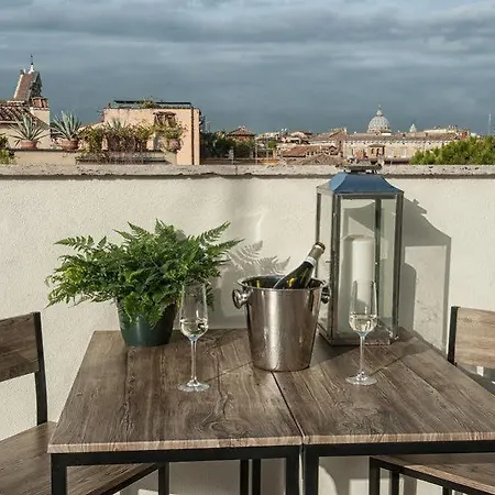 La Maison D'art Pantheon Hotel