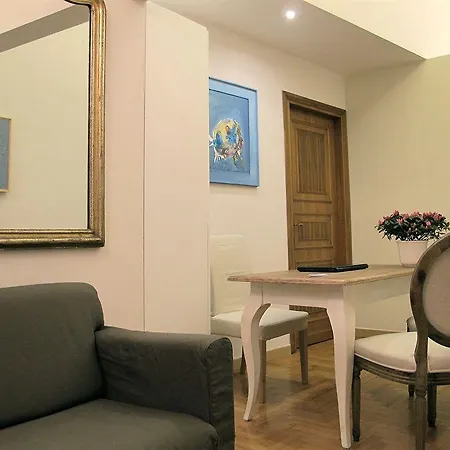 La Maison D'art Pantheon